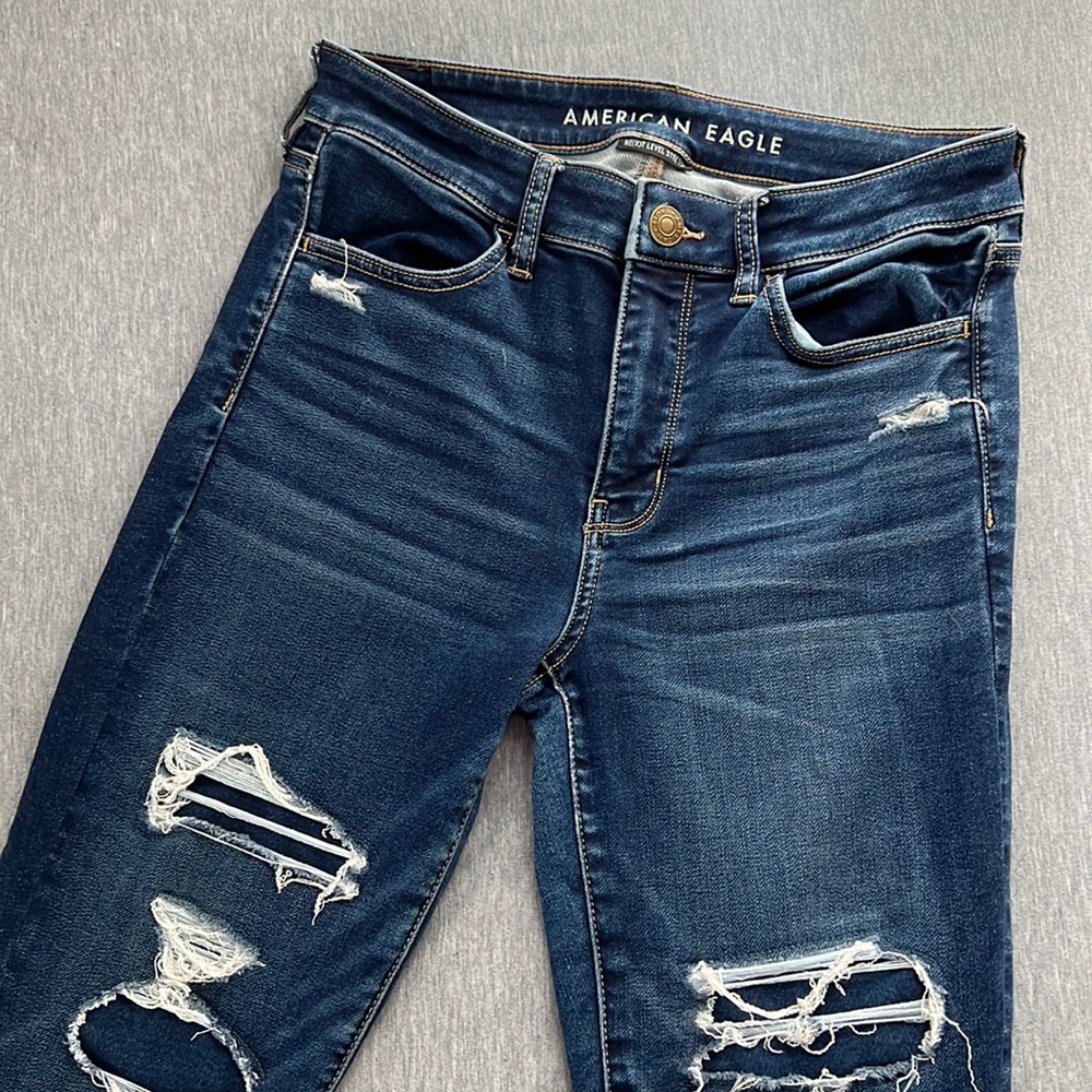 American Eagle | Hi-Rise Jegging | Size 6 Regular